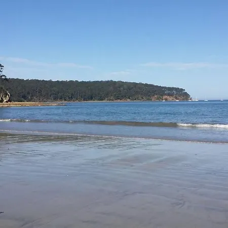 Bec'S Beach House Getaway Batemans Bay Exterior photo
